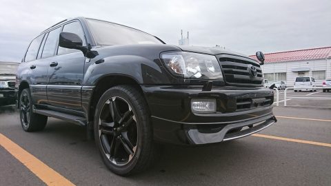 トヨタ　ランドクルーザー　１００　高級SUV　四駆　４WD　カスタム　ファミリーカー　 (2)